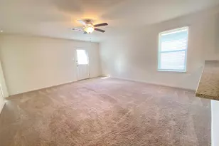 1032 Riverdale Cove, Jarrell, TX 76537 - Photo 12