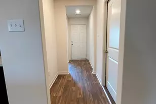 1032 Riverdale Cove, Jarrell, TX 76537 - Photo 2