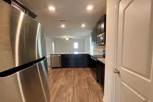 1032 Riverdale Cove, Jarrell, TX 76537 - Photo 6
