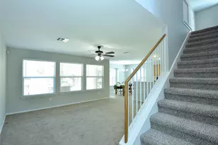 3751 Castle Rock Dr, Round Rock, TX 78681 - Photo 6