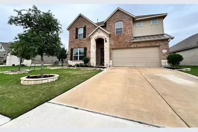 3900 Eland Drive, Pflugerville, TX 78660 - Photo 2