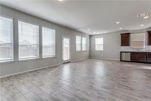 131 Trailside Ln, Bastrop, TX 78602 - Photo 6