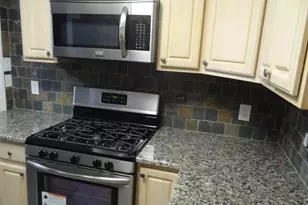 912 E 32nd St, Austin, TX 78705 - Photo 14