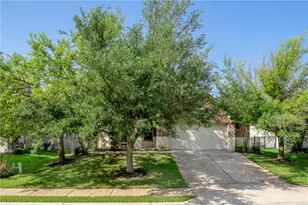 1601 Greenside Dr, Round Rock, TX 78665 - Photo 2