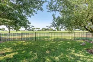 1601 Greenside Dr, Round Rock, TX 78665 - Photo 1