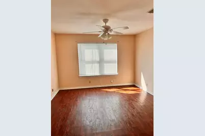 201 E Noton St Street #107-B, Pflugerville, TX 78660 - Photo 10