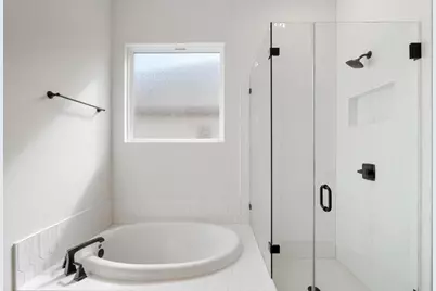 206 Lariat Loop, Liberty Hill, TX 78642 - Photo 14