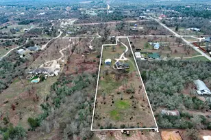537 Leisure Ln, Cedar Creek, TX 78612 - Photo 2