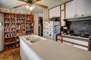 537 Leisure Ln, Cedar Creek, TX 78612 - Photo 12