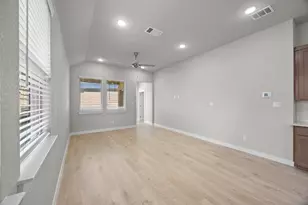 8012 Shining Flor Run, Lago Vista, TX 78645 - Photo 6