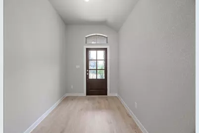 8012 Shining Flor Run, Lago Vista, TX 78645 - Photo 4