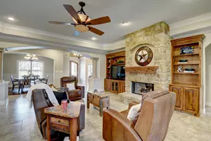 142 Trailblazer Dr, Bastrop, TX 78602 - Photo 10