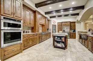 142 Trailblazer Dr, Bastrop, TX 78602 - Photo 2