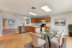 717 Blair Ave, Bastrop, TX 78602 - Photo 10