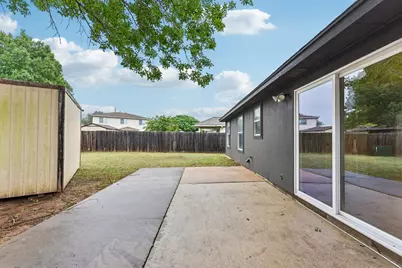 717 Blair Avenue, Bastrop, TX 78602 - Photo 32