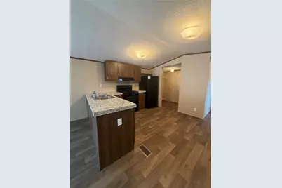 272 Plum Street, Bastrop, TX 78602 - Photo 12