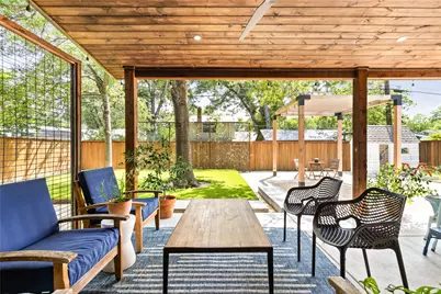 2001 Teakwood Drive, Austin, TX 78757 - Photo 28