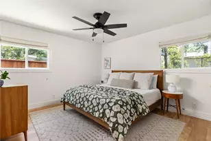 2001 Teakwood Dr, Austin, TX 78757 - Photo 18