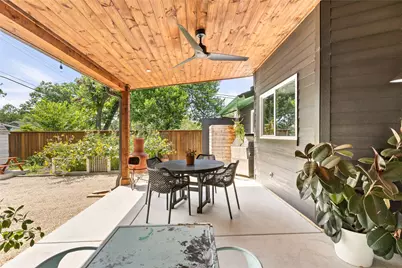 2001 Teakwood Drive, Austin, TX 78757 - Photo 32