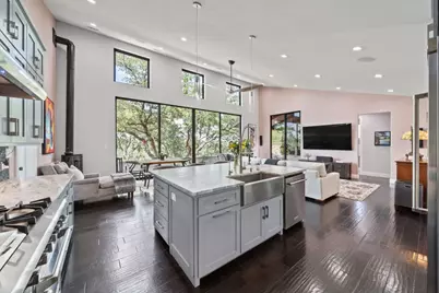 172 Bluff Trail, Dripping Springs, TX 78620 - Photo 8