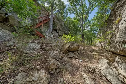 172 Bluff Trail, Dripping Springs, TX 78620 - Photo 34