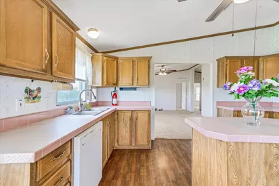 14858 Fm 1322, Luling, TX 78648 - Photo 16