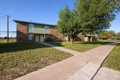 300 Meadow Drive, Rockdale, TX 76567 - Photo 1