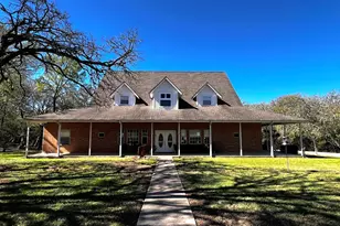 730 Panorama Rd, La Grange, TX 78945 - Photo 1