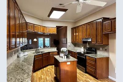 730 Panorama Road, La Grange, TX 78945 - Photo 8