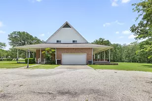 730 Panorama Rd, La Grange, TX 78945 - Photo 26