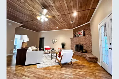 730 Panorama Road, La Grange, TX 78945 - Photo 16