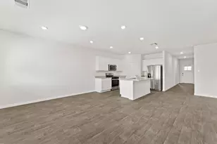 411 Town Lk Bnd, Kyle, TX 78640 - Photo 18