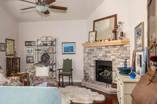 2263 Stratford Grace, New Braunfels, TX 78130 - Photo 6