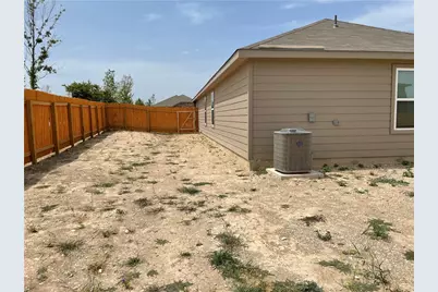 100 Fairfax Lane, Jarrell, TX 76537 - Photo 36