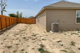 100 Fairfax Ln, Jarrell, TX 76537 - Photo 36