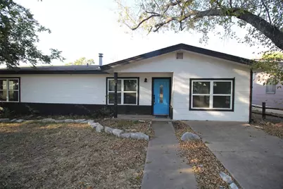 327 W Mulberry Street, Fredericksburg, TX 78624 - Photo 34