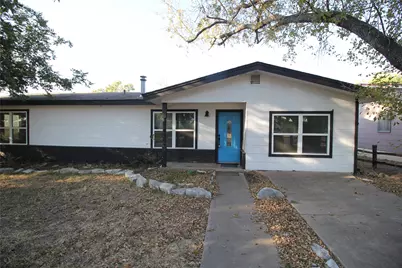 327 W Mulberry Street, Fredericksburg, TX 78624 - Photo 14