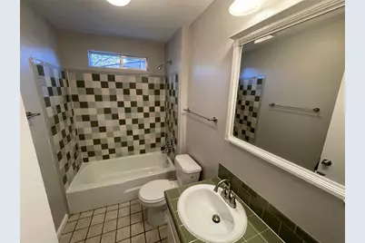 610 Franklin Boulevard #B, Austin, TX 78751 - Photo 12