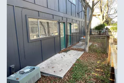 610 Franklin Boulevard #B, Austin, TX 78751 - Photo 14