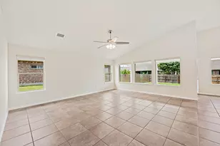 1958 Mexia Dr, Round Rock, TX 78664 - Photo 4
