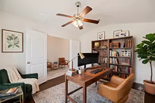 1958 Mexia Dr, Round Rock, TX 78664 - Photo 16