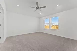 111 Falling Star Cir, San Marcos, TX 78666 - Photo 14