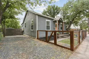 3403 King St, Austin, TX 78705 - Photo 2