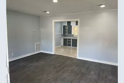 439 East Lafayette Street, La Grange, TX 78945 - Photo 2