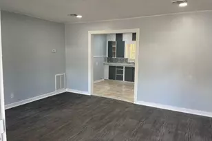 439 East Lafayette St, La Grange, TX 78945 - Photo 2