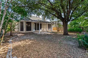 1307 Laurel Glen Blvd, Leander, TX 78641 - Photo 10