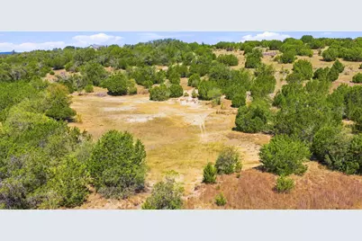 640 Sycamore Creek Drive, Dripping Springs, TX 78620 - Photo 12