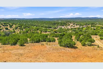 640 Sycamore Creek Drive, Dripping Springs, TX 78620 - Photo 6