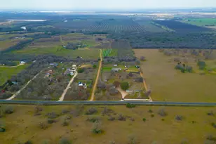 2902 Caldwell Ln, Del Valle, TX 78617 - Photo 4