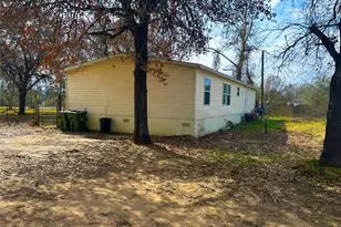 2902 Caldwell Ln, Del Valle, TX 78617 - Photo 10